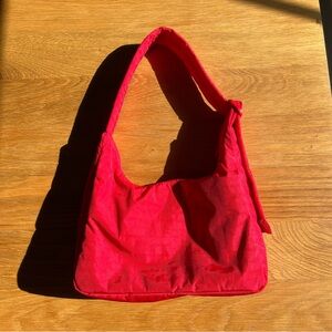 Baggu Mini Nylon Shoulder Bag in Candy Apple